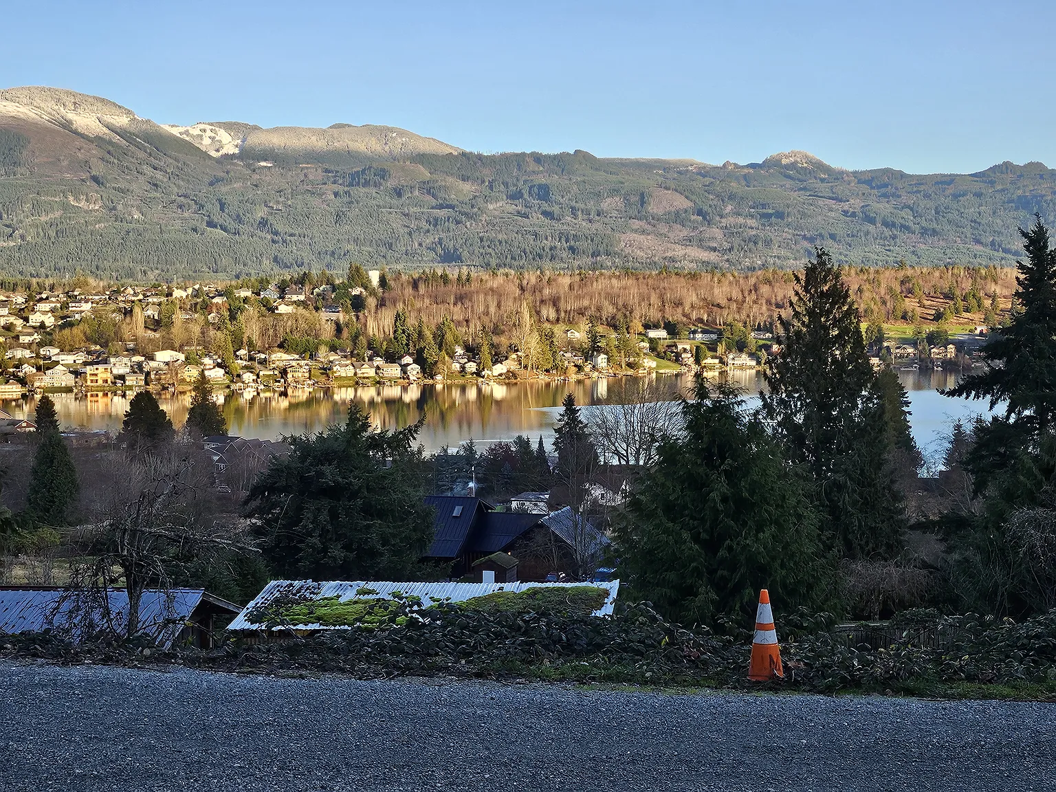 Lake Terrace Ln, Mount Vernon — Photo 1