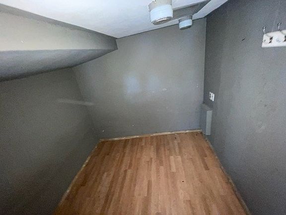 4th image of 27881 New York St #18-B