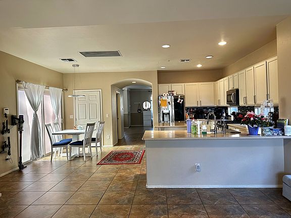 2nd image of 6106 N Placita San Agustin