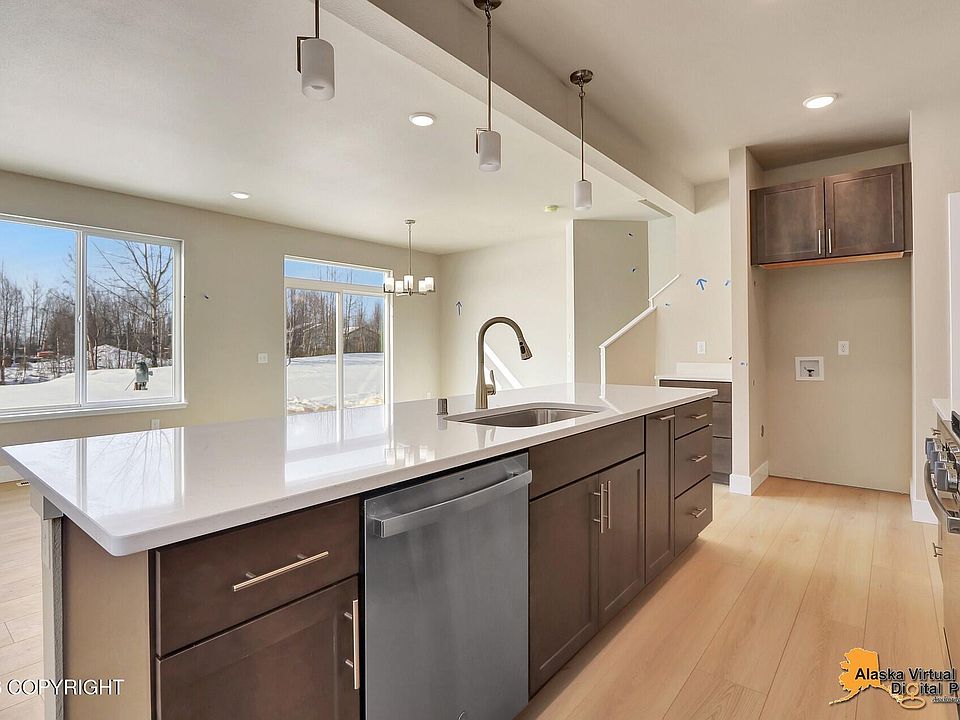 1st image of 286 Shageluk St #114