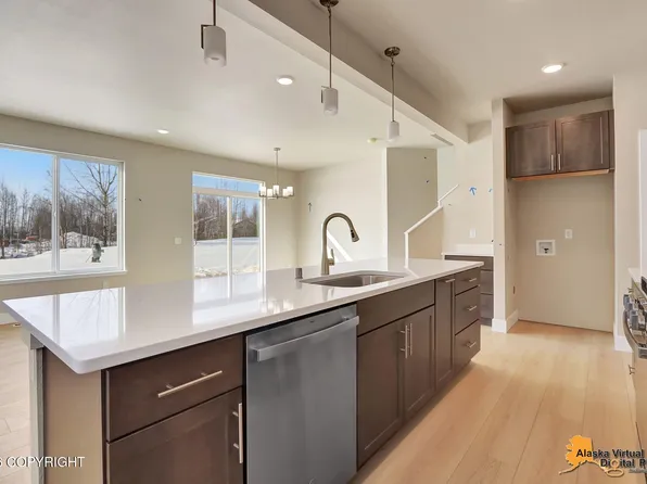 286 Shageluk St #114, Anchorage, AK 99504