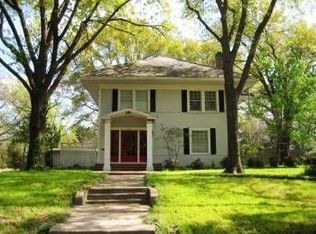 106 Pecan St, Terrell, TX 75160