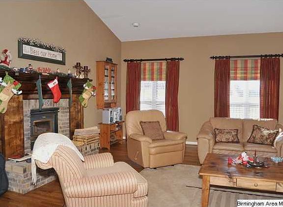 5th image of 2360 Cumberland Lake Dr