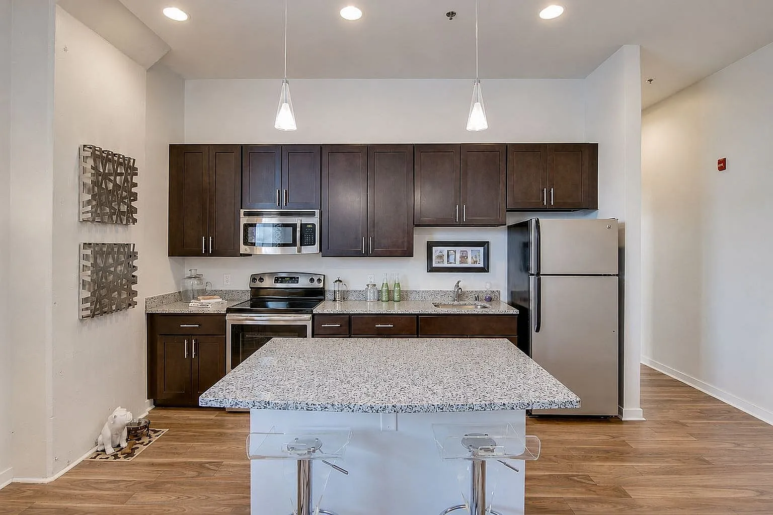 520 Park Avenue — Photo 3