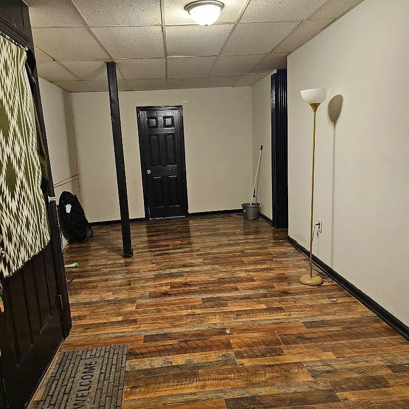 Building Photo - 1860 Greene St #408