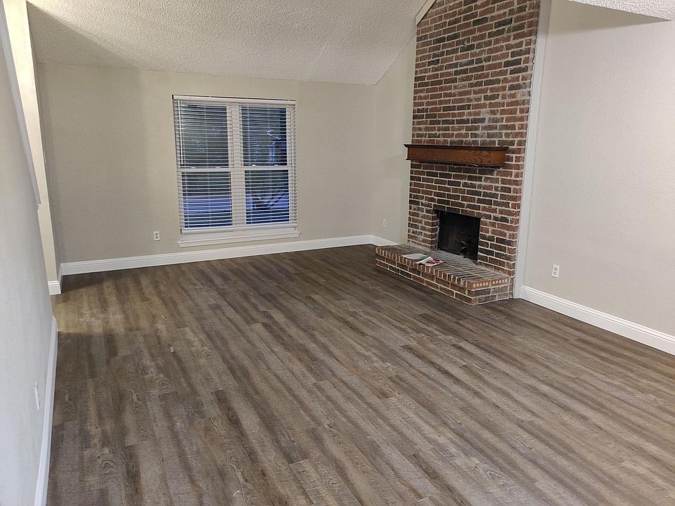 1st image of 1409 Golden Grove Dr