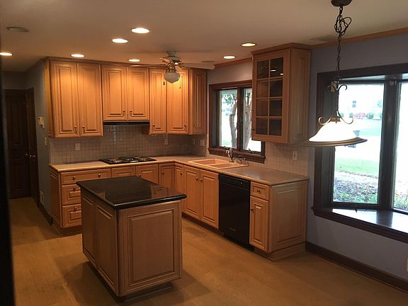 2nd image of 490 Village Dr