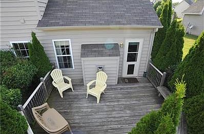 2nd image of 5855 Monticello Square Ln