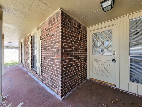 3rd image of 8514 Opalwood Ct