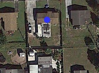 3270 NW 209th Ter, Miami Gardens, FL 33056