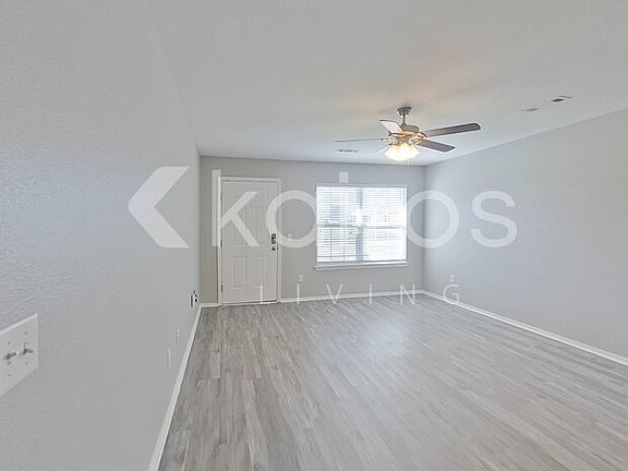 4th image of 5002 Thomas St #A