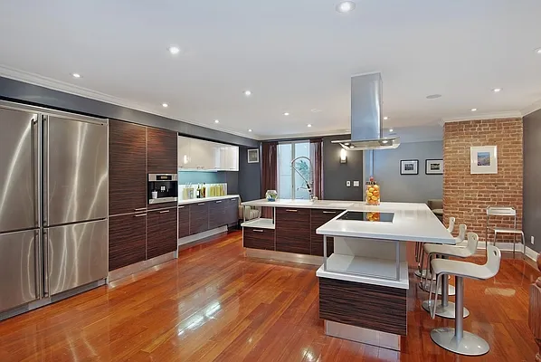 Sold by Corcoran | media 8