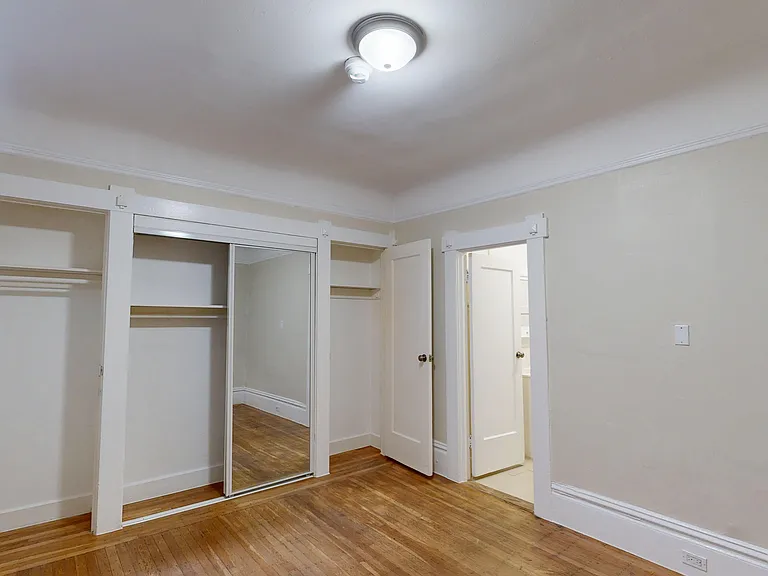 925 Geary Street — Photo 10