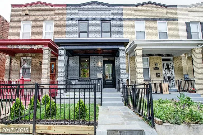 1422 Duncan St NE photo 1