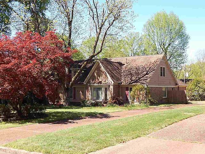 1st image of 1435 Pecan Trees Dr
