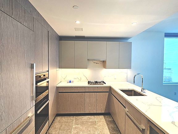 2nd image of 13336 37th Ave #12H