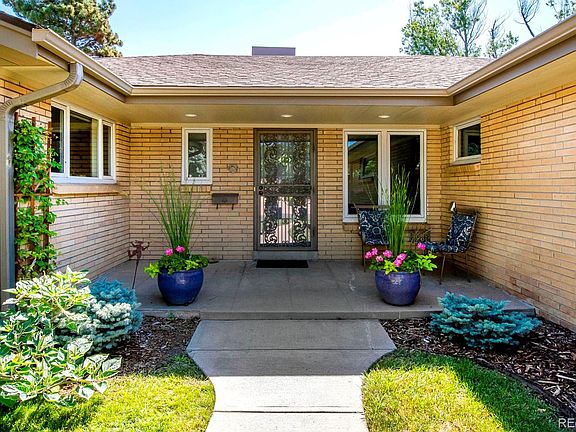 2nd image of 336 S Newport Way