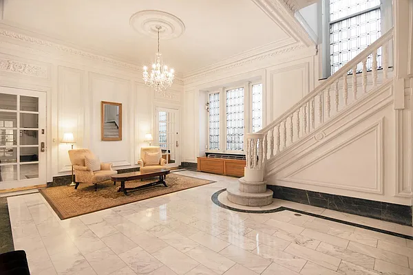 Rented by WAM Partners - William Moses Co. | media 111