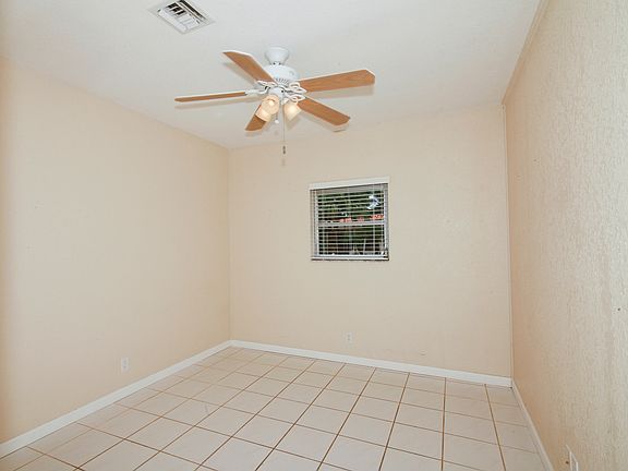 4th image of 702 S 13th Ave