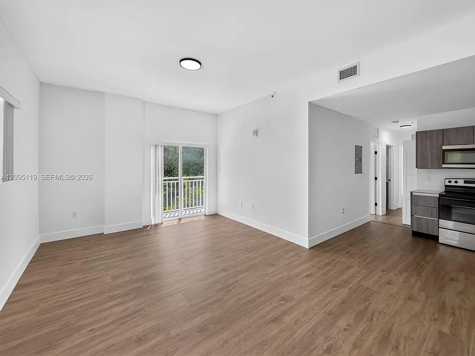 1021 NW 1st St #201
