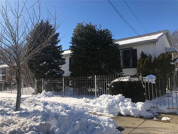2nd image of 1465 Minford Pl