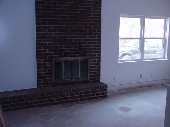 5th image of 7624 S 230 East Ave