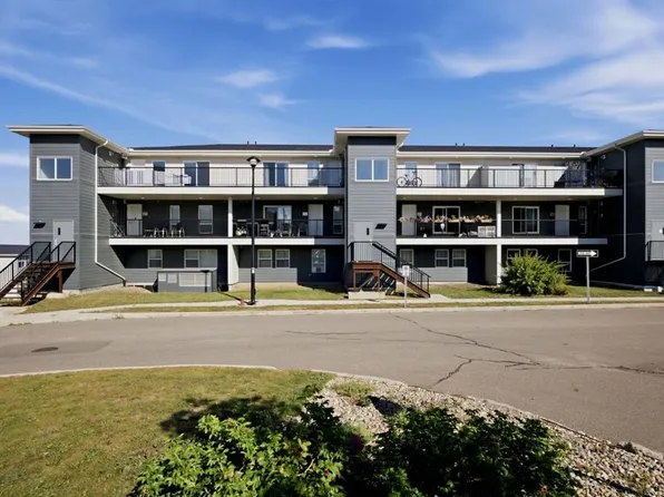 201 N Abasand Dr #332, Wood Buffalo, AB T9J 1H9