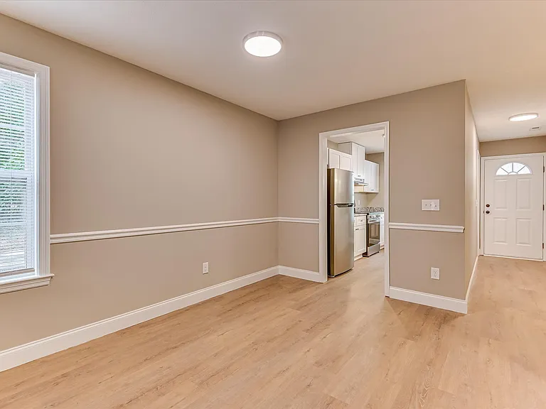 100 Kelly Dr SW — Photo 17