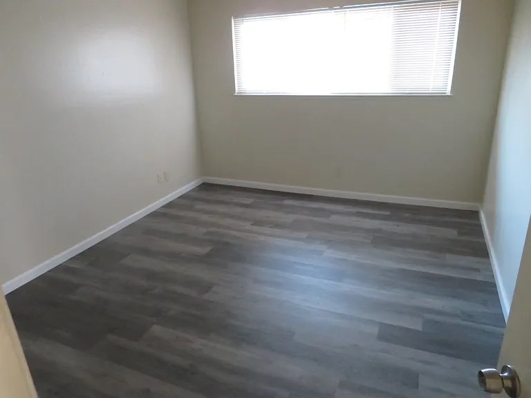 4619 Ashdale Ct #4 — Photo 7