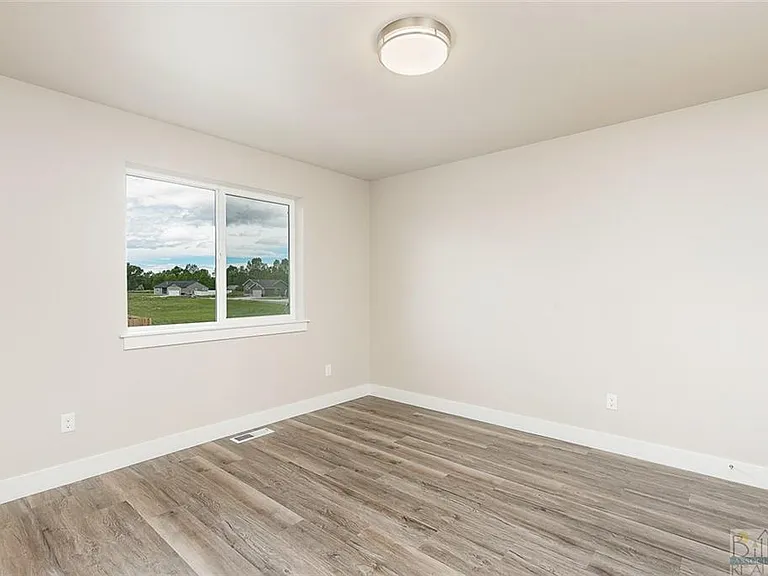 1610 Kanga Way — Photo 10