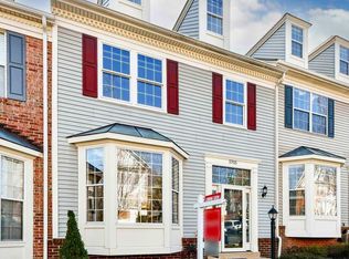 5705 Clapham Rd, Alexandria, VA 22315