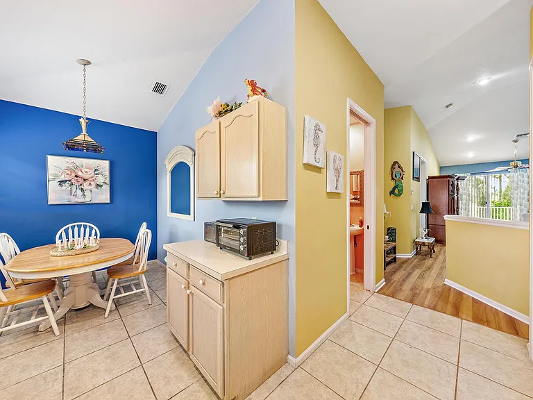 9224 Wentworth Ln — Photo 28
