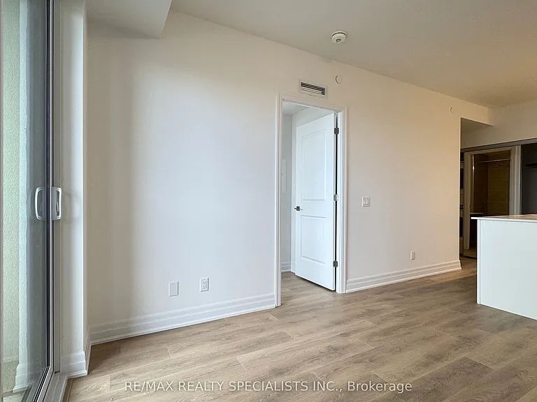 30 Elm Dr W #3103 — Photo 22