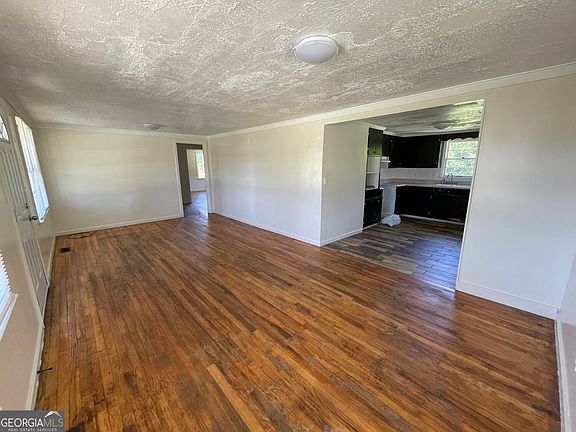 3rd image of 126 Plover Rd
