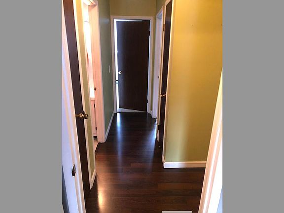 3rd image of 190 Quarry Hill Rd APT 51
