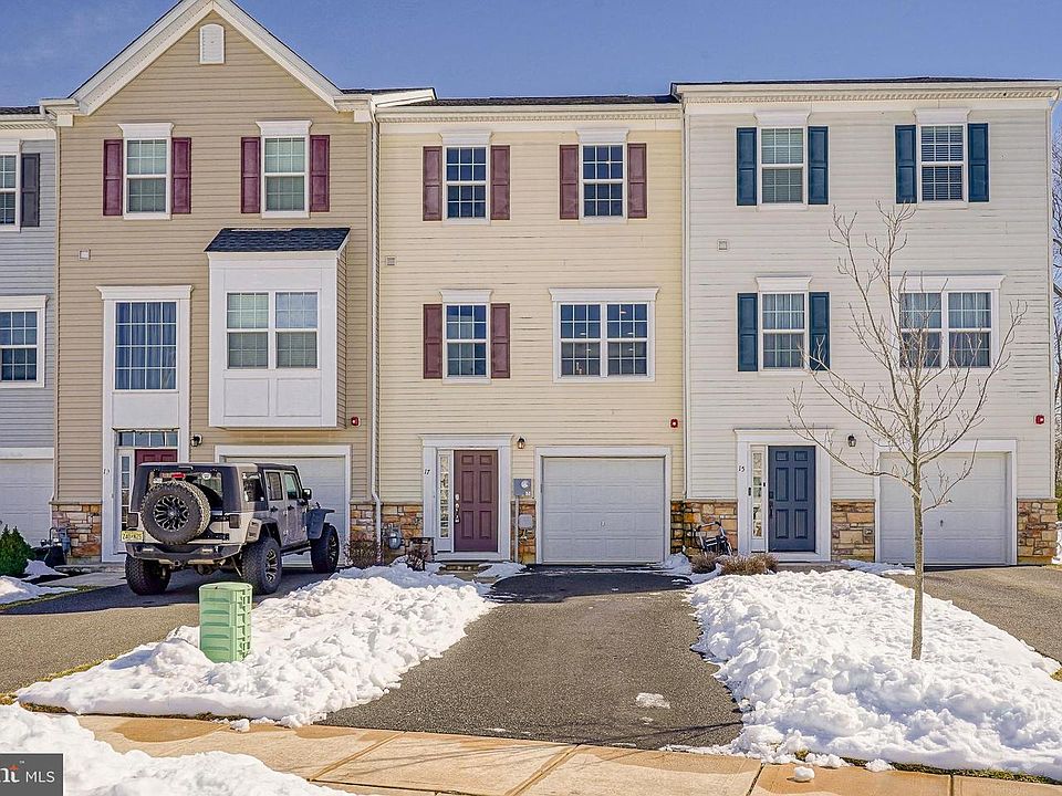 1st image of 17 Iron Gate Rd