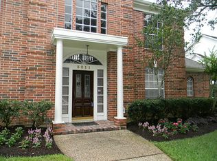 3011 W Autumn Run Cir, Sugar Land, TX 77479