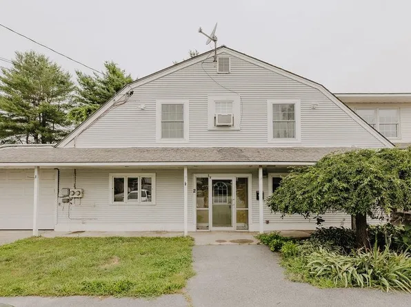 2 First Street, Claremont, NH 03743