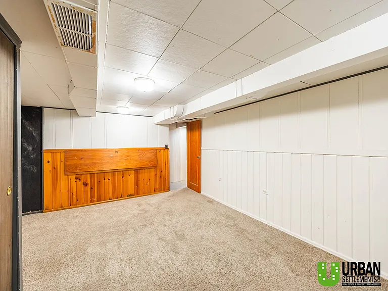 2427 W Walton Ave — Photo 11