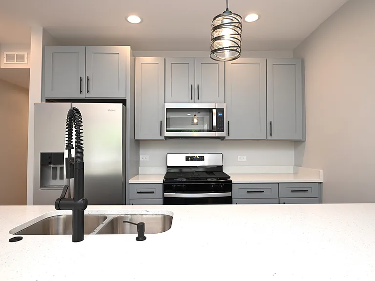 1630 W Thorndale Ave #1 — Photo 10