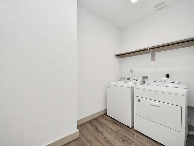 1567 Harvest Vine Ct — Photo 40
