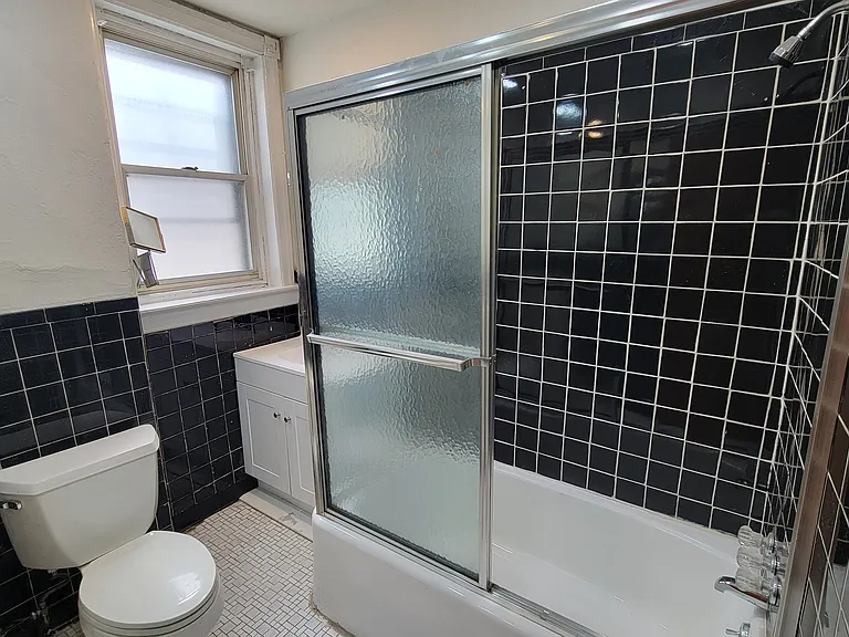 710-s-56th-st-12