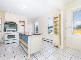 124 Park Rd FLOOR 2, West Hartford, CT 06119