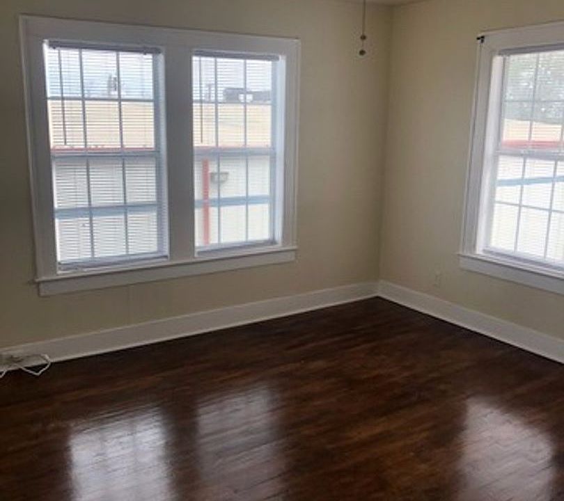 1st image of 614 E Dewey Pl Unit 2