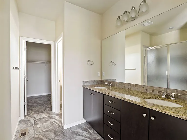 8085 E 21st Ave — Photo 10