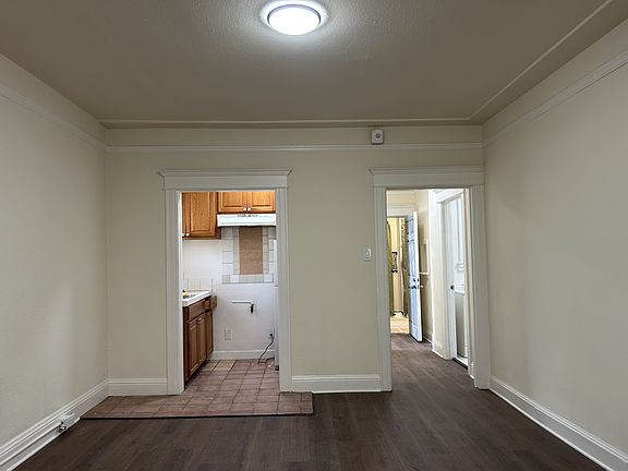 2nd image of 60 Leavenworth St APT 31