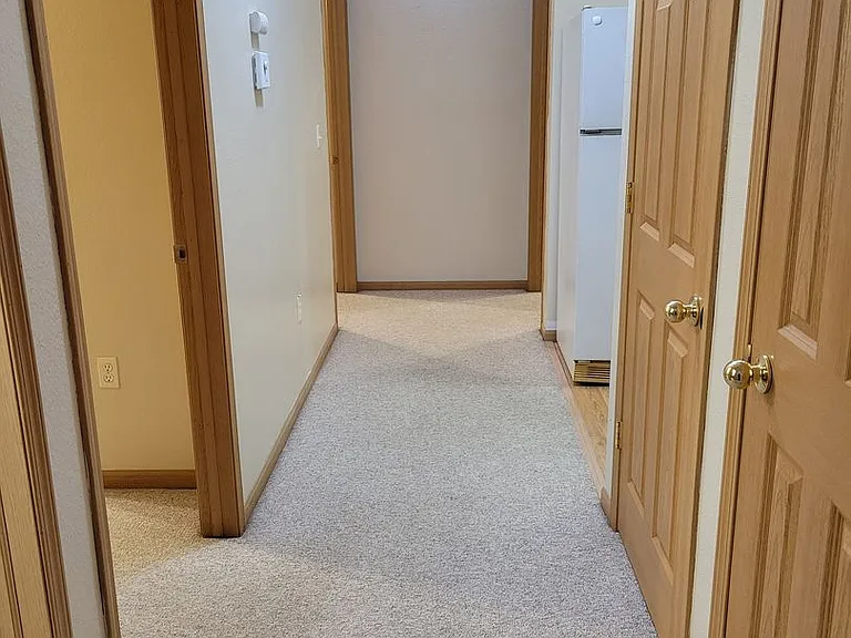 113 W Vine St — Photo 26