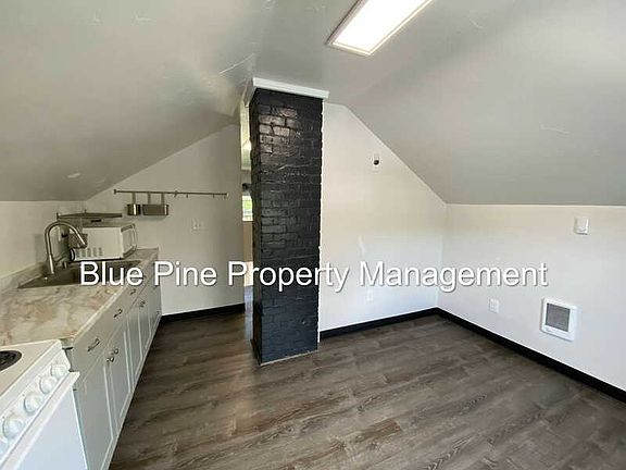 4th image of 306 Lawton St Unit 1