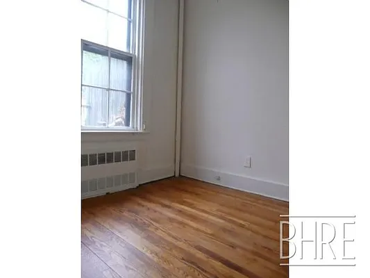 Rented by Brooklyn Heights Real Estate Inc | media 4