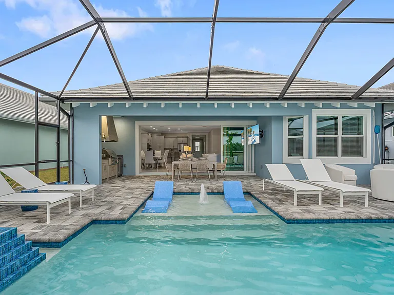 8795 Calypso Ct — Photo 34